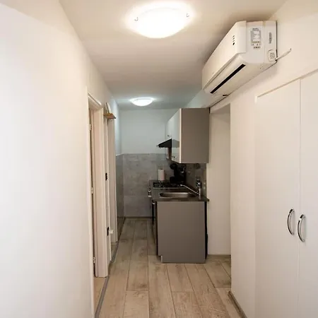 Apartment Marina In